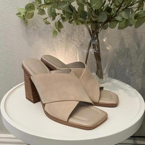 Marc Fisher Barli Heeled Sandal Mule Tan Like New 9 Womens - Picture 2 of 7